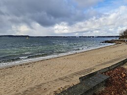 Heikendorf by Belvilla Double Room With Sea View