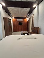 Hotel Ayodhya Heritage Grande
