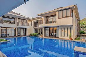 Staymaster Aurum Aqua 3BR Villa