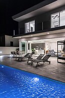 Villa Ixoria