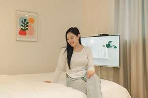 HOTEL DAUN GURI