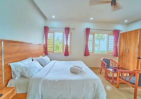 Munnar Ice Pellets Resort with Pool