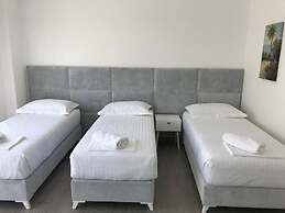 Hotel Edina by Hp