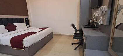 Hotel Akshita Ayodhya