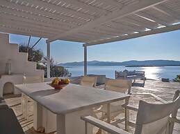 Seafront Villa Thea -island Living-