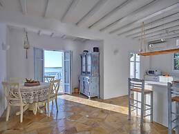 Seafront Villa Thea -island Living-