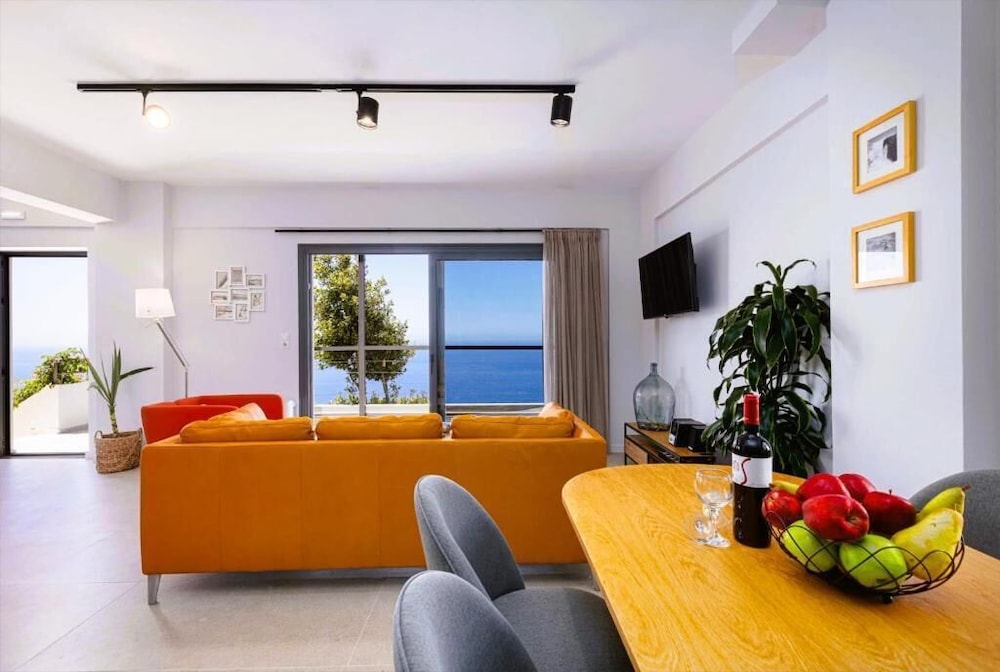 Anemos Luxury Villas