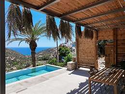 South Palms luxury village house