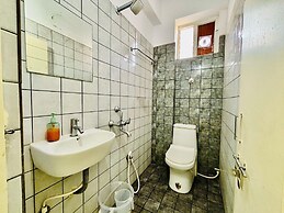 Hotel O Madhapur - Borabanda