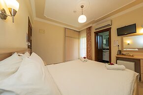 Gokcen Hotel & Aparments