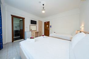 Gokcen Hotel & Aparments