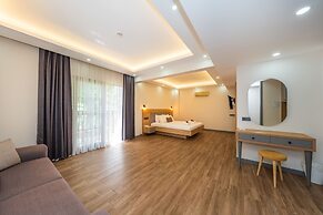 Gokcen Hotel & Aparments
