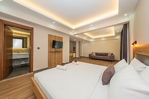 Gokcen Hotel & Aparments