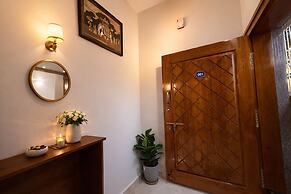 Hill View Comforts