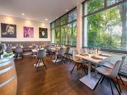 Sunday Hotel Bielefeld Standard King Room