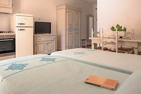 Sweet Holiday Hideaway in Orosei