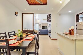 Staymaster Water Wave 3BR Villa