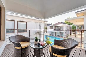 Staymaster Water Wave 3BR Villa