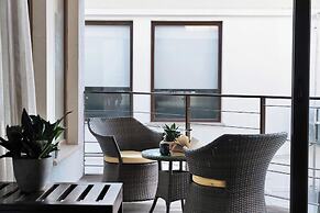 Staymaster Water Wave 3BR Villa