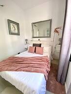 Large Group Puerto Banus 10 Rooms Pool