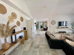 Large Group Puerto Banus 10 Rooms Pool