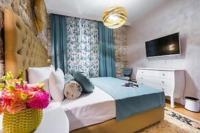 Dominus Rooms