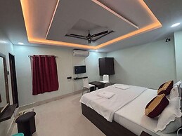 Townhouse Oak Phaltan