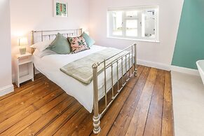Host Stay Alice Hideaway