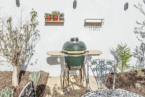 Host Stay Alice Hideaway