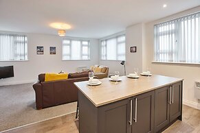 Host Stay Promenade Suite