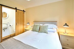 Host Stay Morley Cottage
