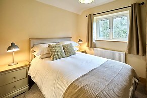 Host Stay Morley Cottage