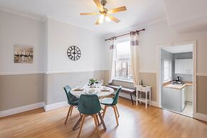 Host Stay Elmville
