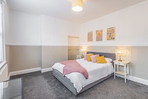 Host Stay Elmville