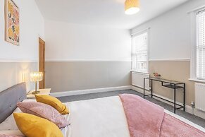 Host Stay Elmville