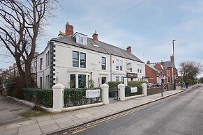 Host Stay Osbourne Apartment