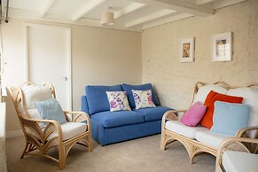 Host Stay Corner House