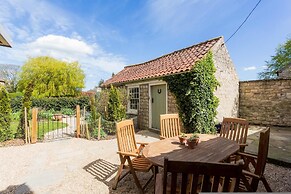 Host Stay Corner House