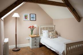 Host Stay Corner House