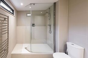 Host Stay Parsons Pleck
