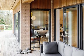 Host Stay Parsons Pleck