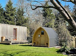 Host Stay Parsons Pleck