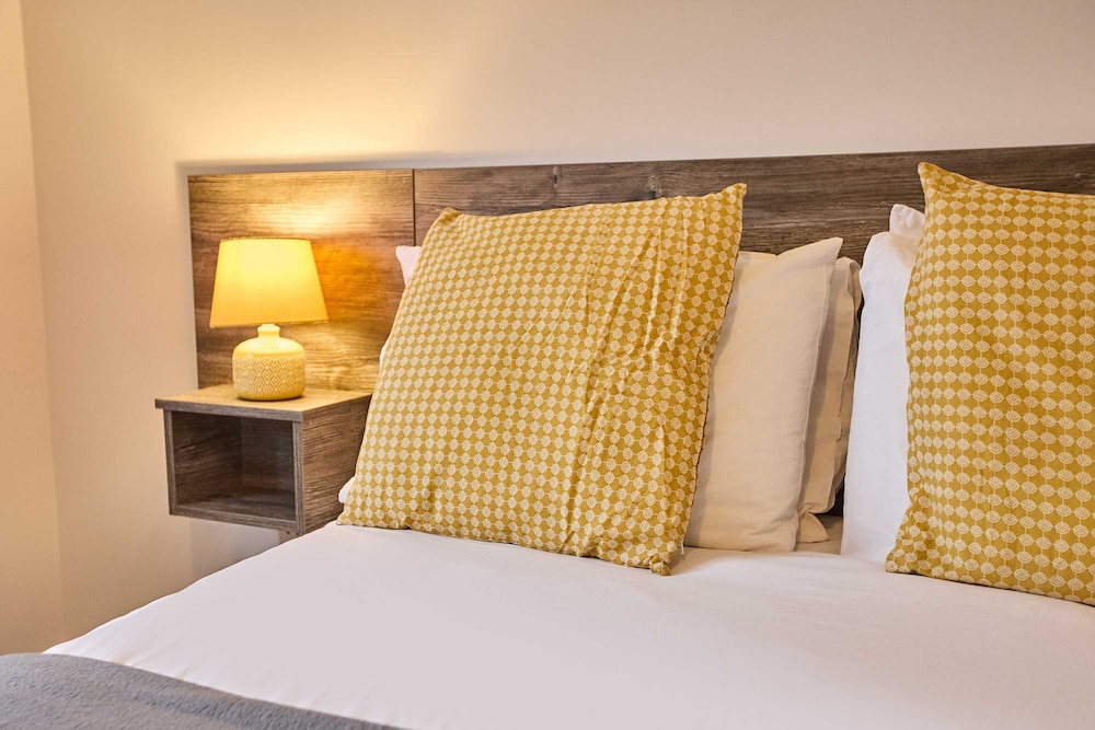 Host Stay Sandcastle Apartment