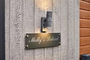 Host Stay Molly s Retreat