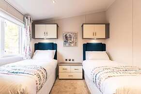 Host Stay Woodland Jewel Lodge