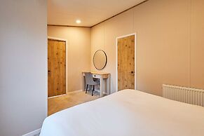 Host Stay Sandy Lane Lodge