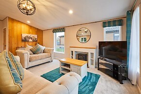 Host Stay Sandy Lane Lodge