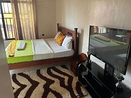 Zola Apartments