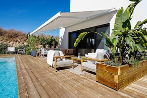 Tavirabliss Signature Villa