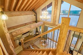 Host Stay Cabin on the Loch